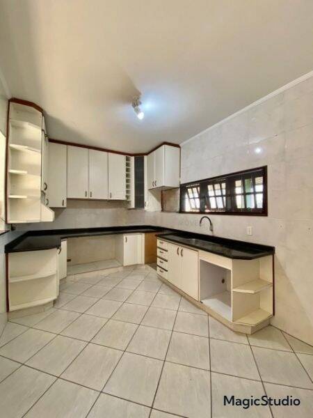 Casa à venda com 3 quartos, 117m² - Foto 15