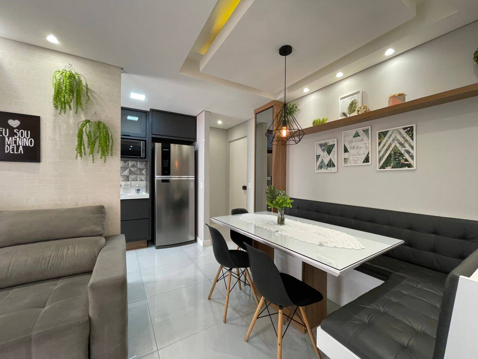 Apartamento à venda com 2 quartos, 60m² - Foto 3