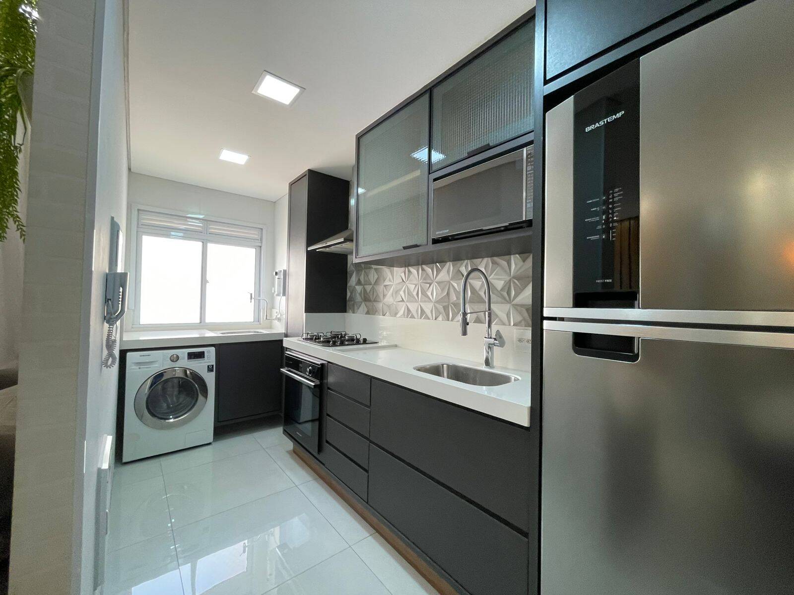 Apartamento à venda com 2 quartos, 60m² - Foto 4