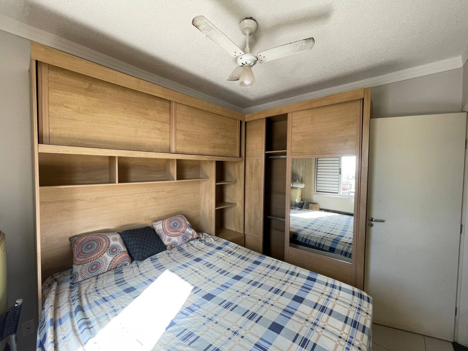 Apartamento à venda com 2 quartos, 49m² - Foto 6