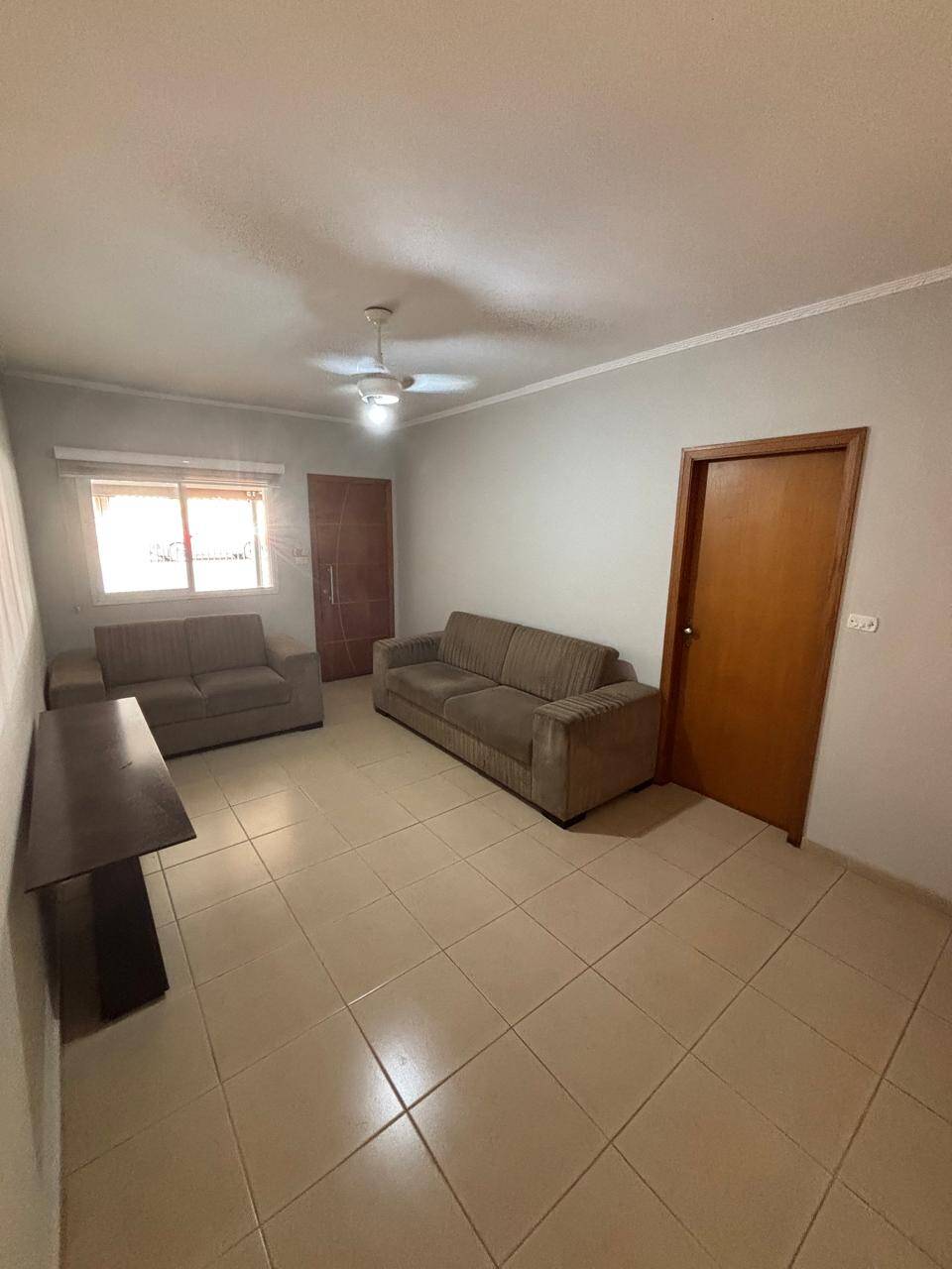 Casa, 3 quartos, 177 m² - Foto 2