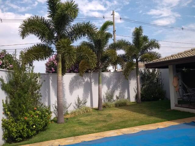 Sobrado para Venda em Santa Bárbara d