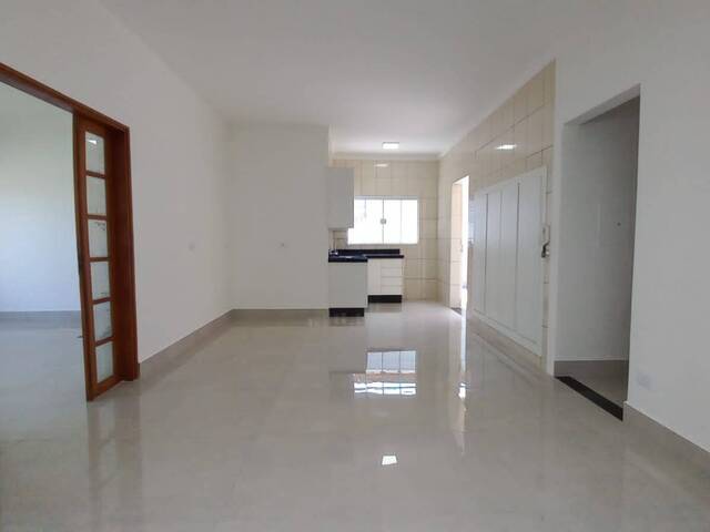 Casa para Venda em São José dos Campos - 5