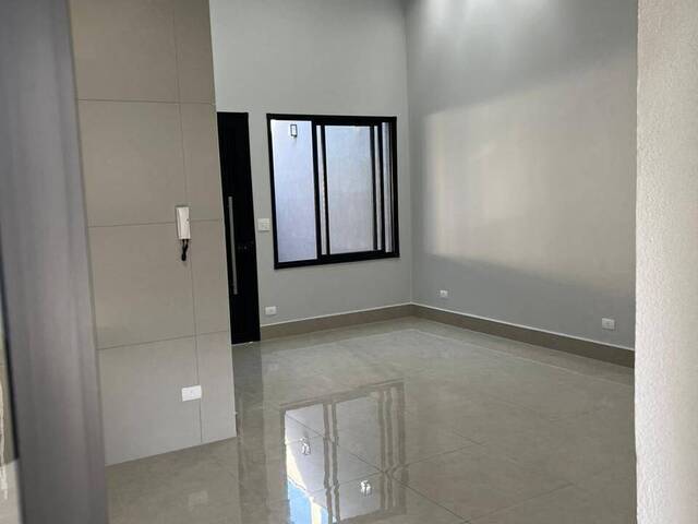 Casa para Venda em Santa Bárbara d