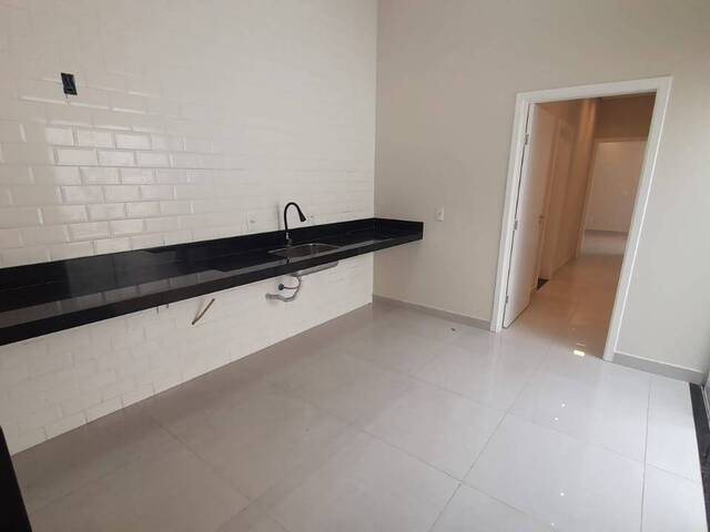 Casa para Venda em Santa Bárbara d