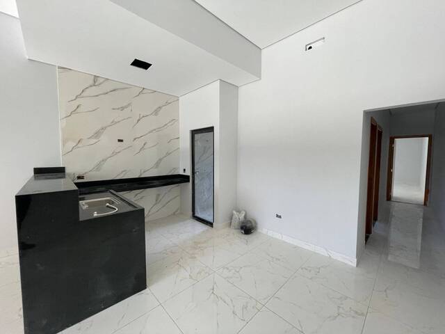 Casa para Venda em Santa Bárbara d